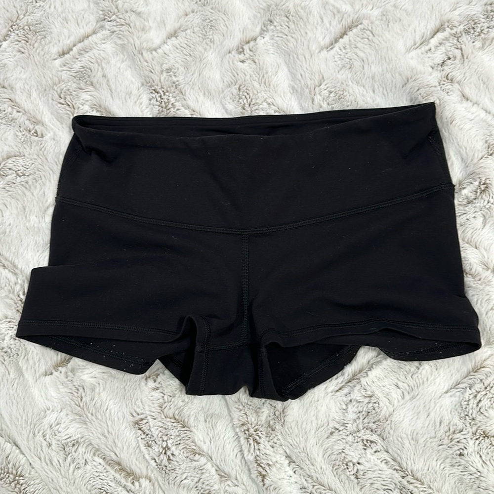 lulu biker shorts